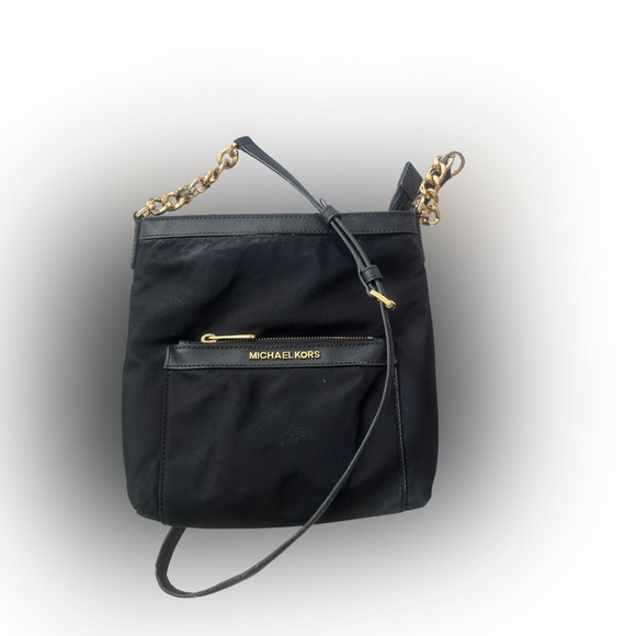 MICHAEL KORS MORGAN BLACK NYLON CROSSBODY MESSENGER HANDBAG - Picture 2 of 6